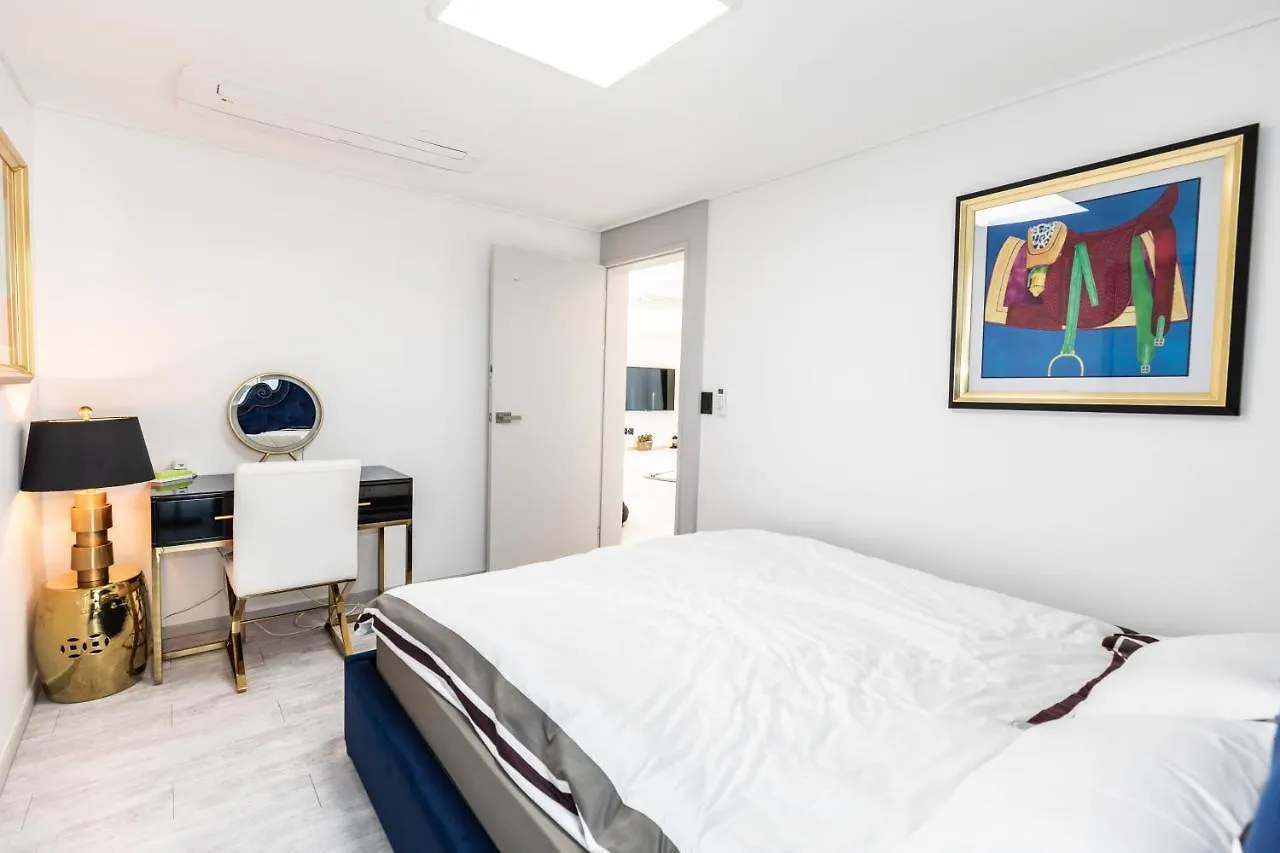 La Vie Est Belle Hotel Incheon Guest house