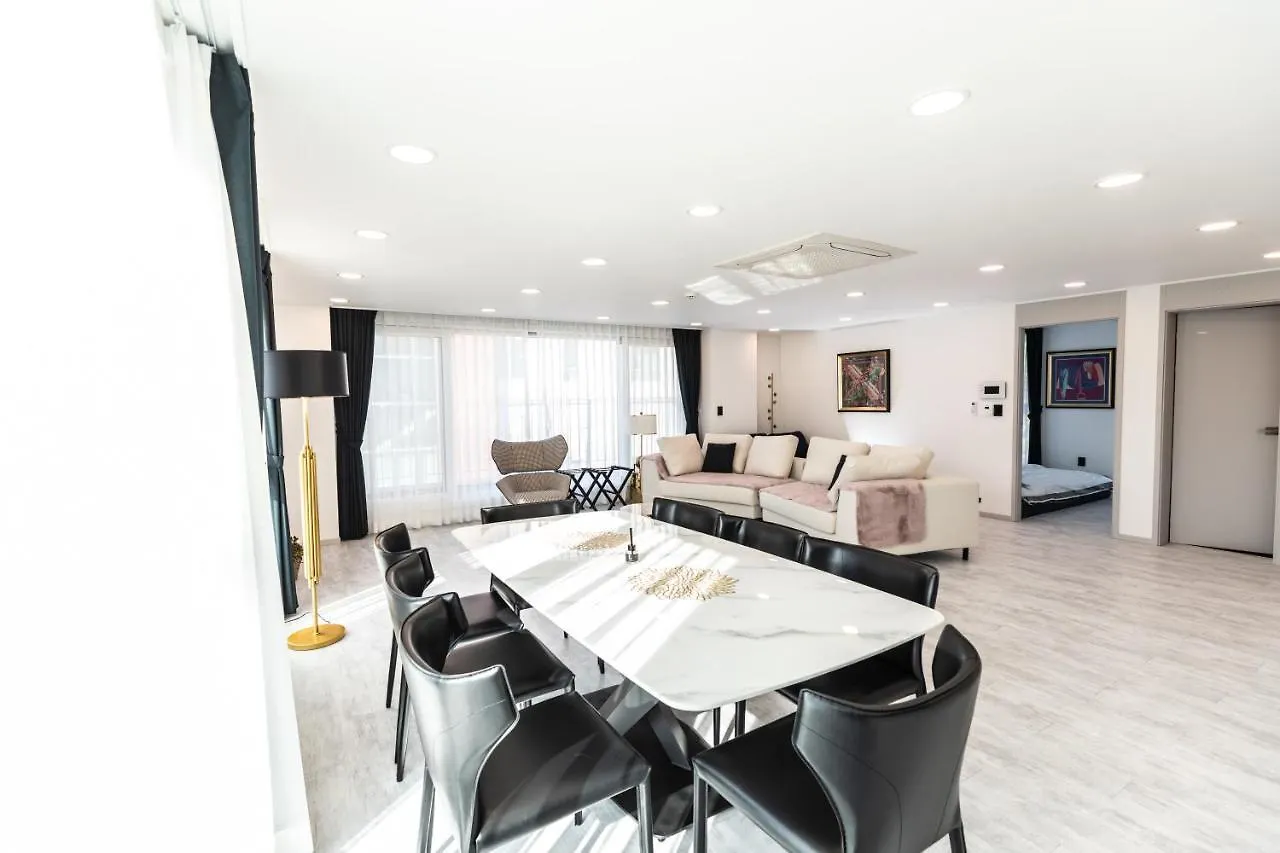 La Vie Est Belle Hotel Incheon Guest house